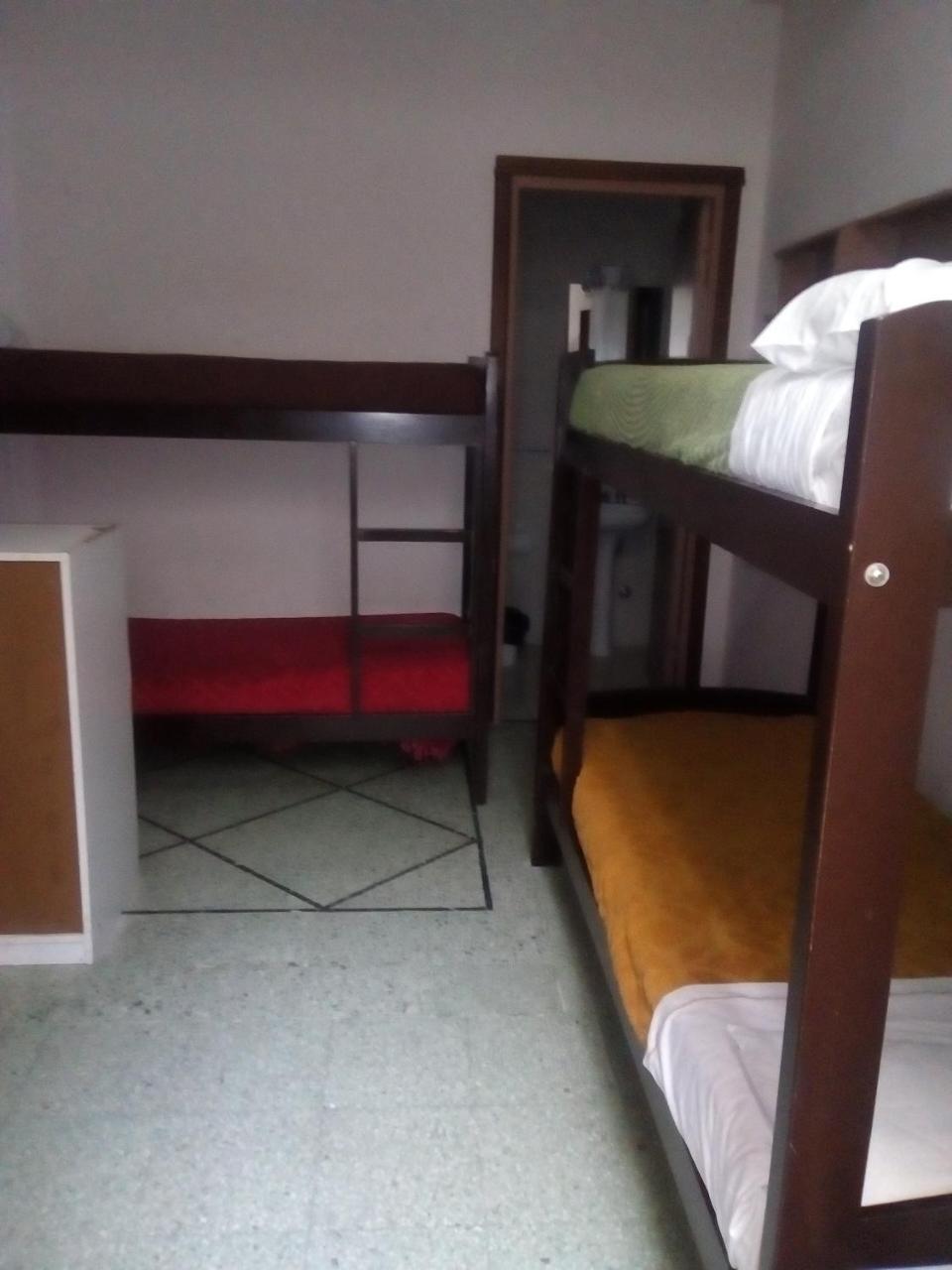Hostel Urbano Mar del Plata Bagian luar foto